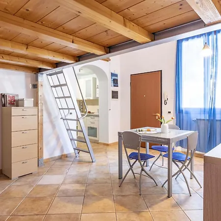 Italian Experience-florentine Careggi Loft Apartment